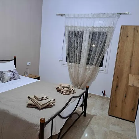 شقة Aggeliki Metagkitsi